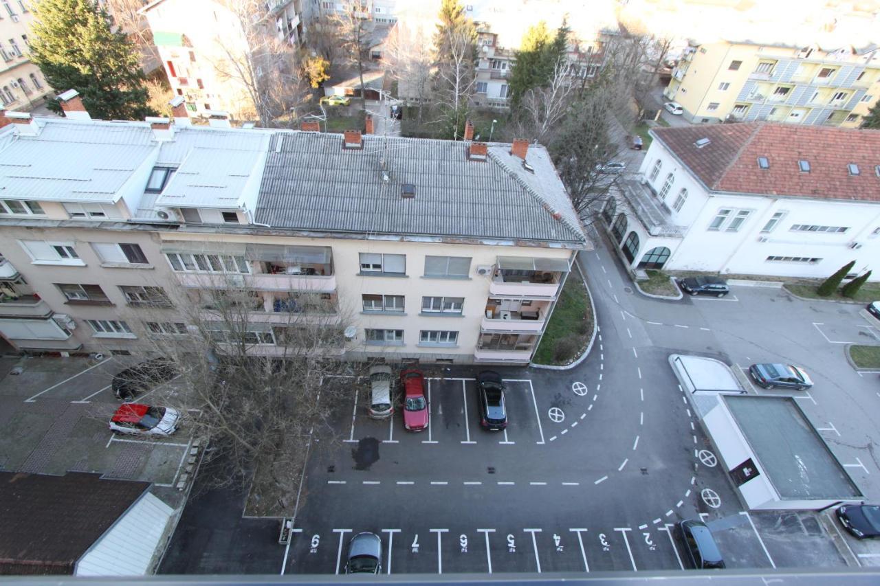 Downtown Apartment Banja Luka Eksteriør billede